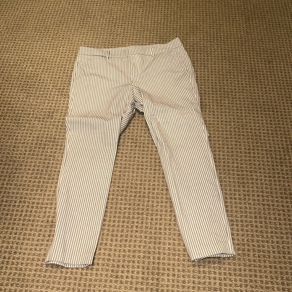Old Navy - Pixie crop pants